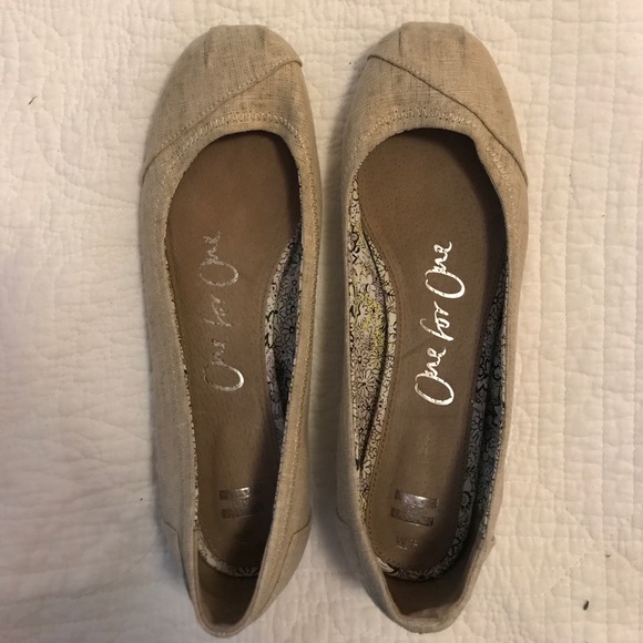 Toms Burlap Ballet Flats - Picture 1 of 5